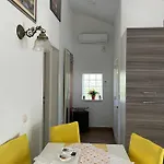 Apartman Lora