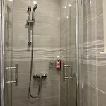 Lora Apartman