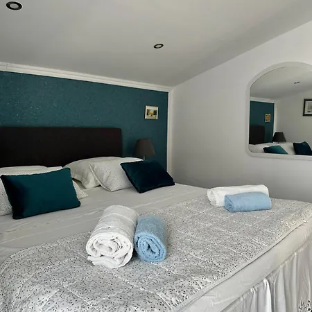 Lora Apartment *