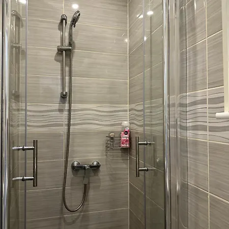 Lora Apartment