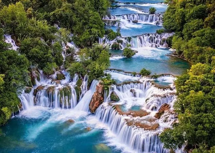 Апартаменты Lora