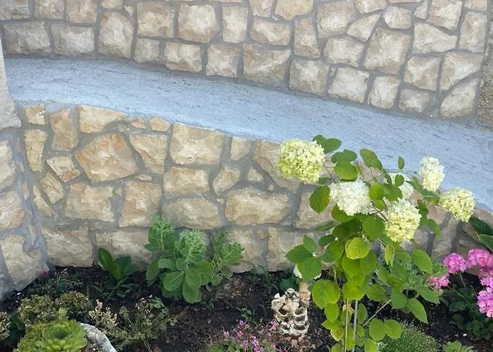 Apartment Lora Skradin