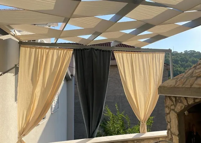 Apartment Lora Skradin