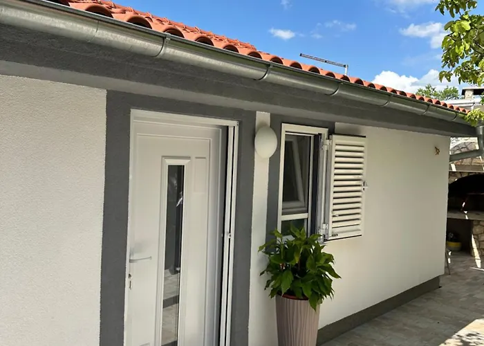 Lora * Скрадин